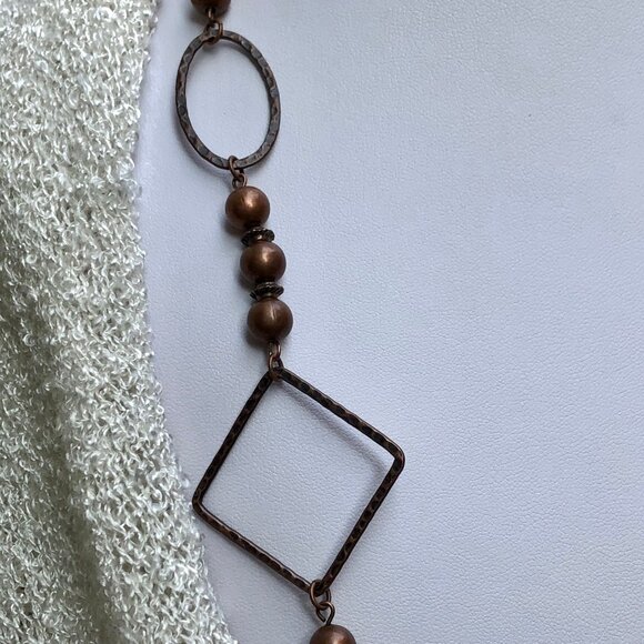 Stylish Square and Oval Link Necklace in Antique Copper - Picture 2 of 4